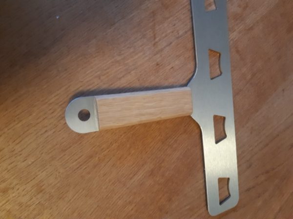 Vierfach Flaschenöffner Edelstahl geschliffen mit Holzgriff – Bild 3